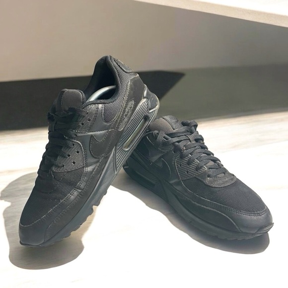 Nike Air Max 90 Black Triple Black CN8490-003 Athletic Sneaker Gym size 12 - Picture 1 of 15